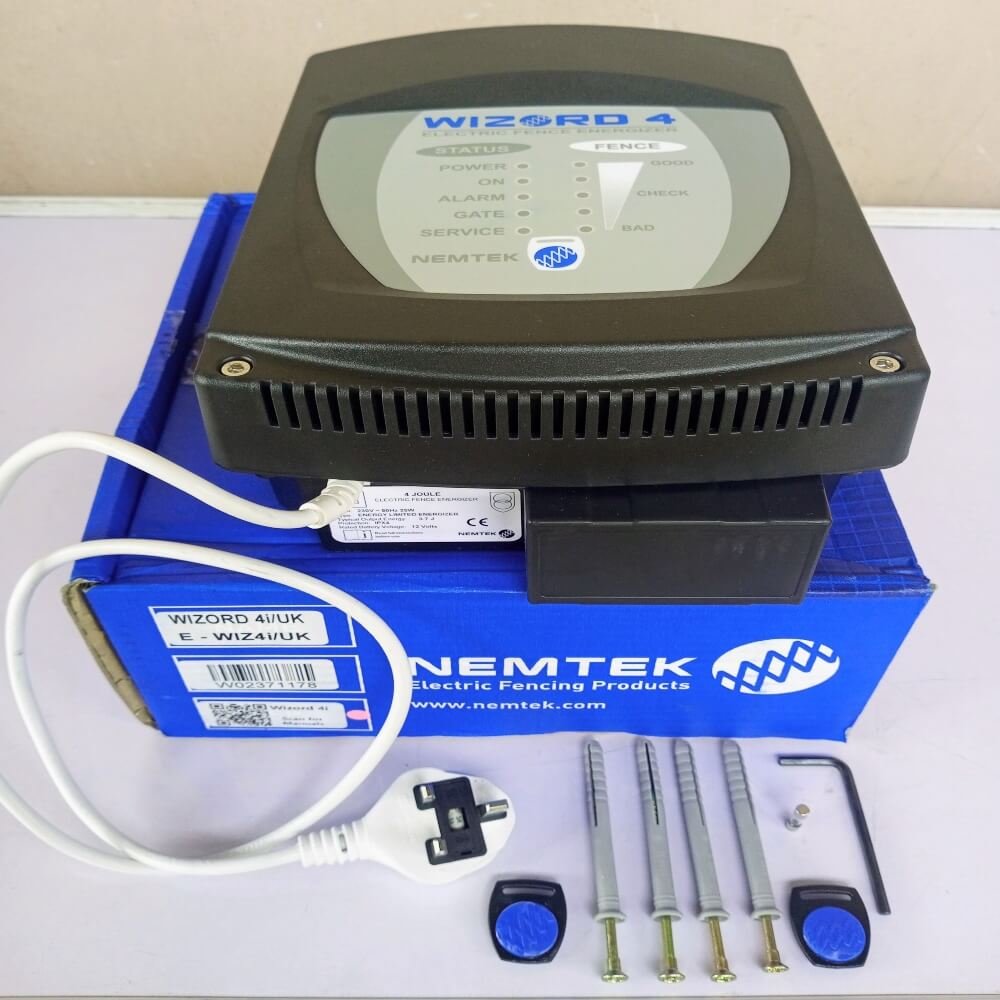 Nemtek Wizord 4i Energizer - Front View