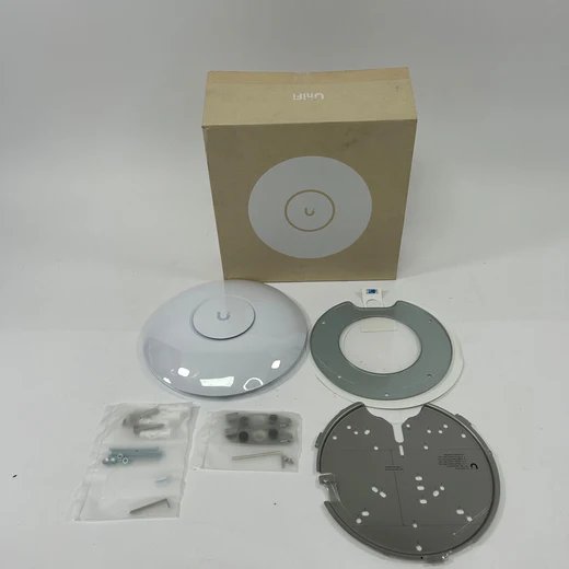 Unifi U6 Pro access Point (Ubiquiti) - Front View